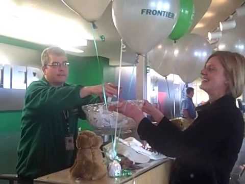 Video: Flyr Frontier Airlines ut av Akron Canton?