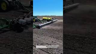 High-Speed Precision Planter in Action 🚜🌱 #AgriTech #SmartFarming #PrecisionPlanting