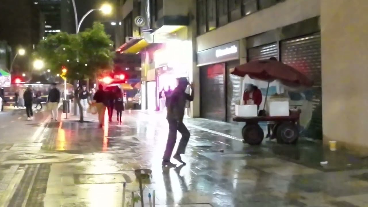 treet Salsa Vibes on Carrera 7 — Bogotá’s Urban Rhythm