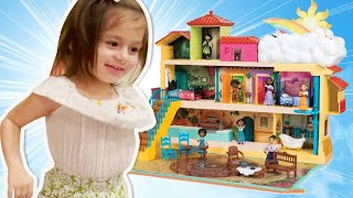 Unboxing Encanto House Playset With Jenna