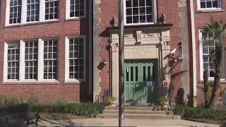 Houston ISD schools without heat, parents react