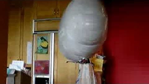 Autonomous blimp with vectoring thrusters