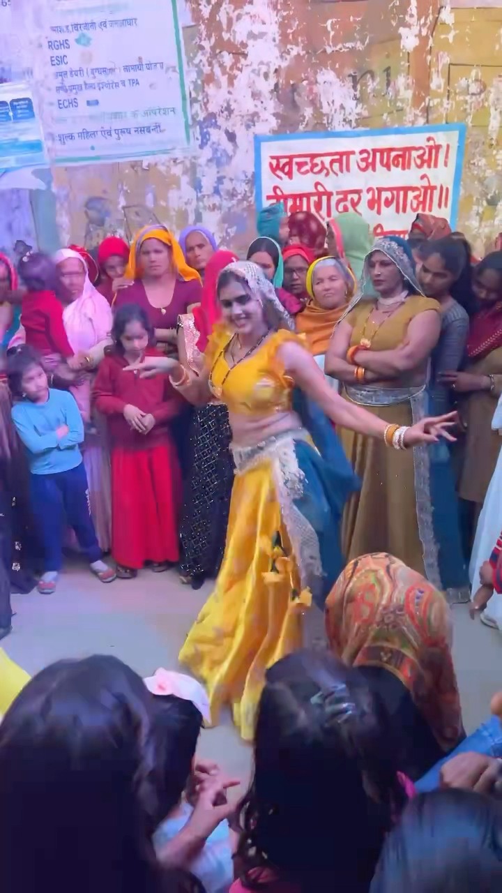 अड्डा  के ऊपर आ जाइयो #meenu #trending #shortsdance