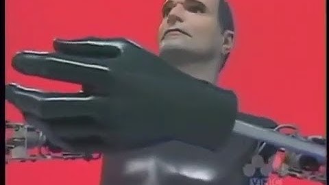 Kraftwerk - The Robots Music Video