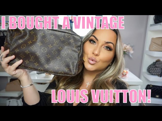 My favourite LV Trousse 23 and cosmetic case. Both are vintage but the  quality is simply amazing. Still l…