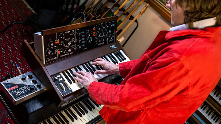 Moog Minimoog Model D Analog Synthesizer Demo with...