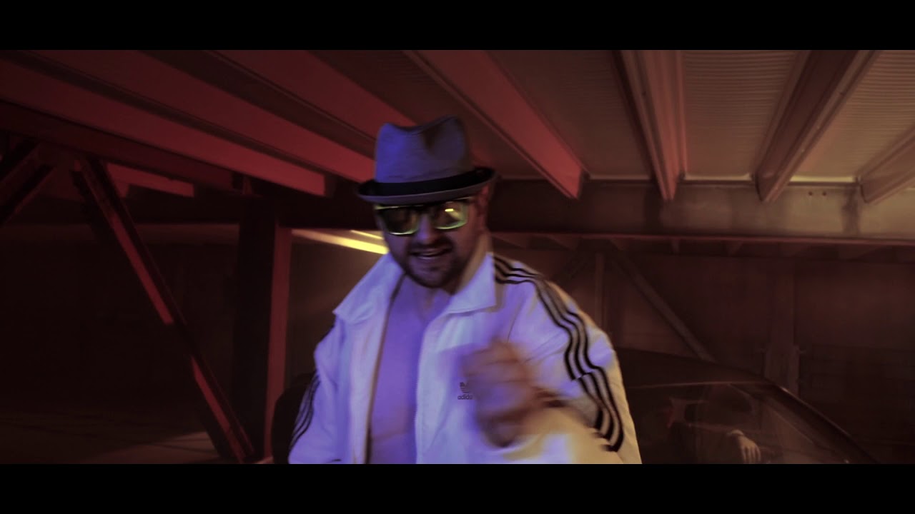 Jingle Bells Rap 2017 FRESH L (Official Xmas Video) YouTube