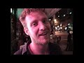 Capture de la vidéo Chris Barron X Spin Doctors Interview By Peter Dizozza For Onlinetv  Sep 4 1997