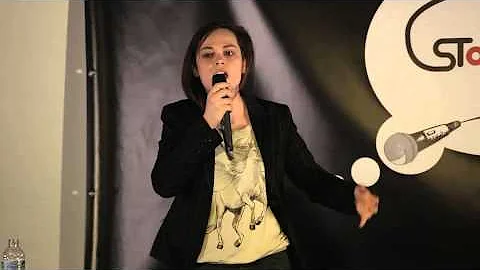 Caroline Clifford @ Stand-up Antwerp 17/4/13