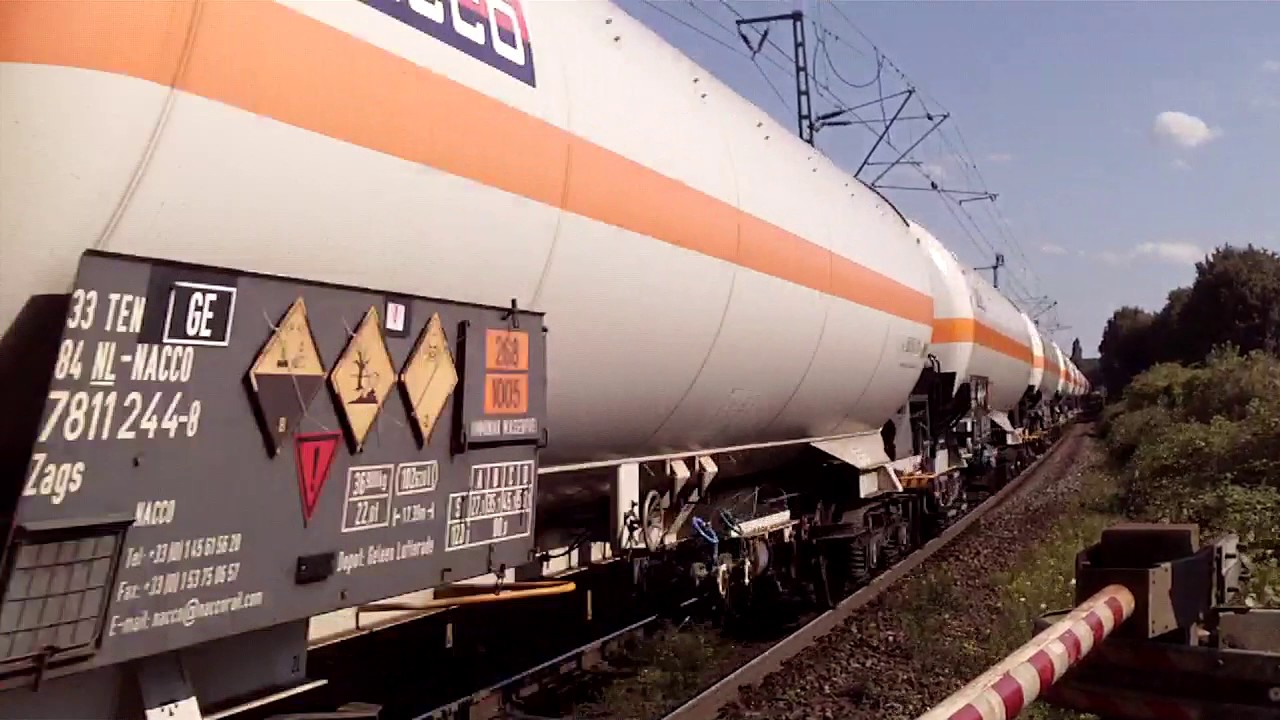 Seldom, Rare Traincatch : RTB 185-593-1 With Gas Tankers Freight Train at Kaldenkirchen, Germany