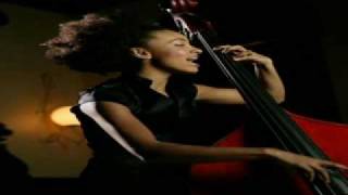 Samba Em Preludio by Esperanza Spalding