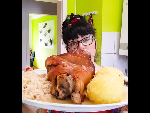 Video: Cómo Cocinar Nudillos En Alemán