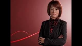 Download lagu TVOne Host Image 2