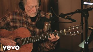Willie Nelson - Ready to Roar (Official Video) chords