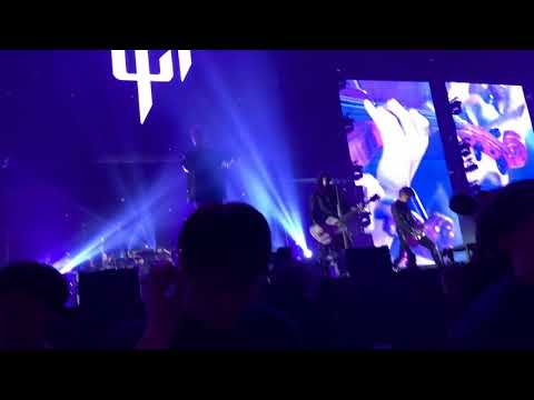 COLDRAIN LIVE AT
