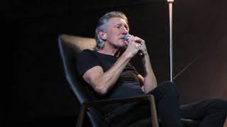 Roger Waters 102610 Nobody Home  The Wall With Ge Smith And David Kilminster On Guitar