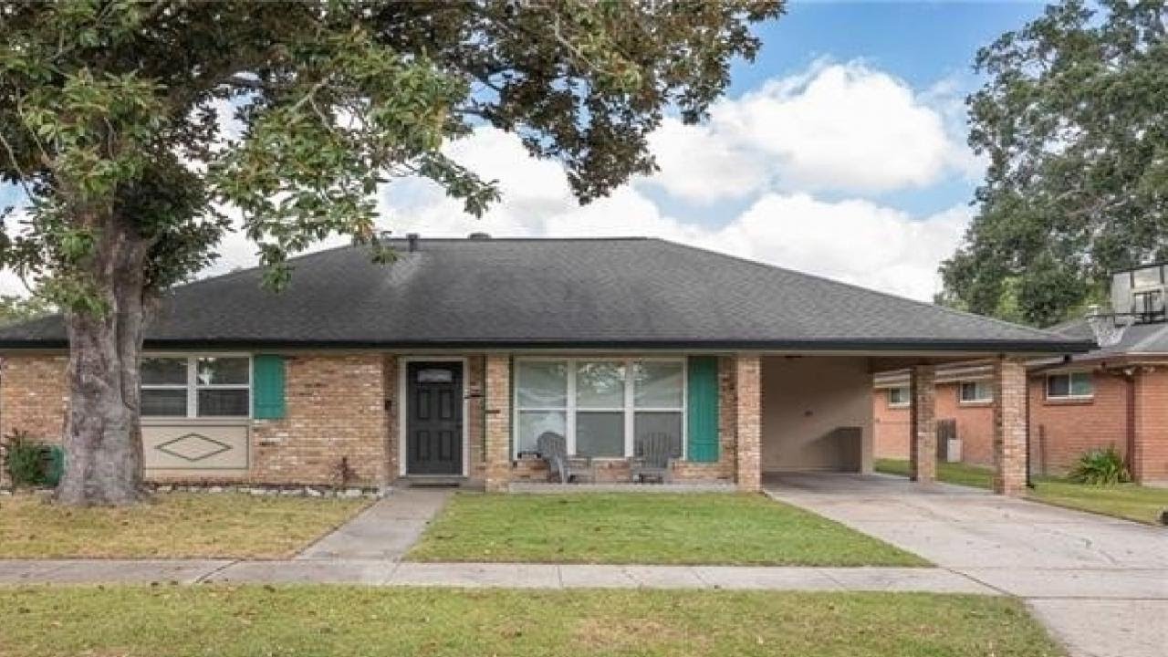 5520 HUDSON Drive, Marrero, LA Presented by Karen Trebes.