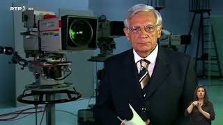 Estreia Ouvir Quem Vê RTP1 2026
Estreia do programa Ouvir Quem Vê emitido em 25 de Abril de 2026 na RTP1 e apresentado por Clara Almeida Santos. Inclui indicativo, saudação aos telespectadores e breves imagens dos dois primeiros Provedores do Telespectador da RTP: José Manuel Paquete de Oliveira e José Carlos Abrantes. Estreia Ouvir Quem Vê RTP1 2026