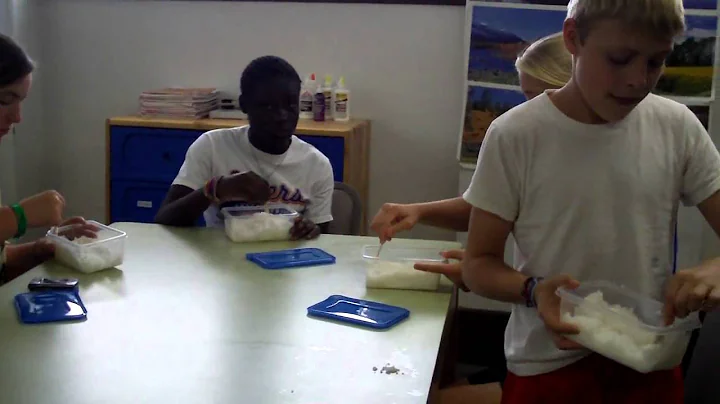 kids make sugar scrub with Susan Stringer