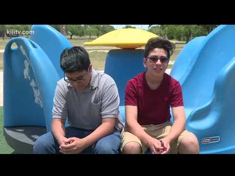 Beeville park gets new merry-go-round