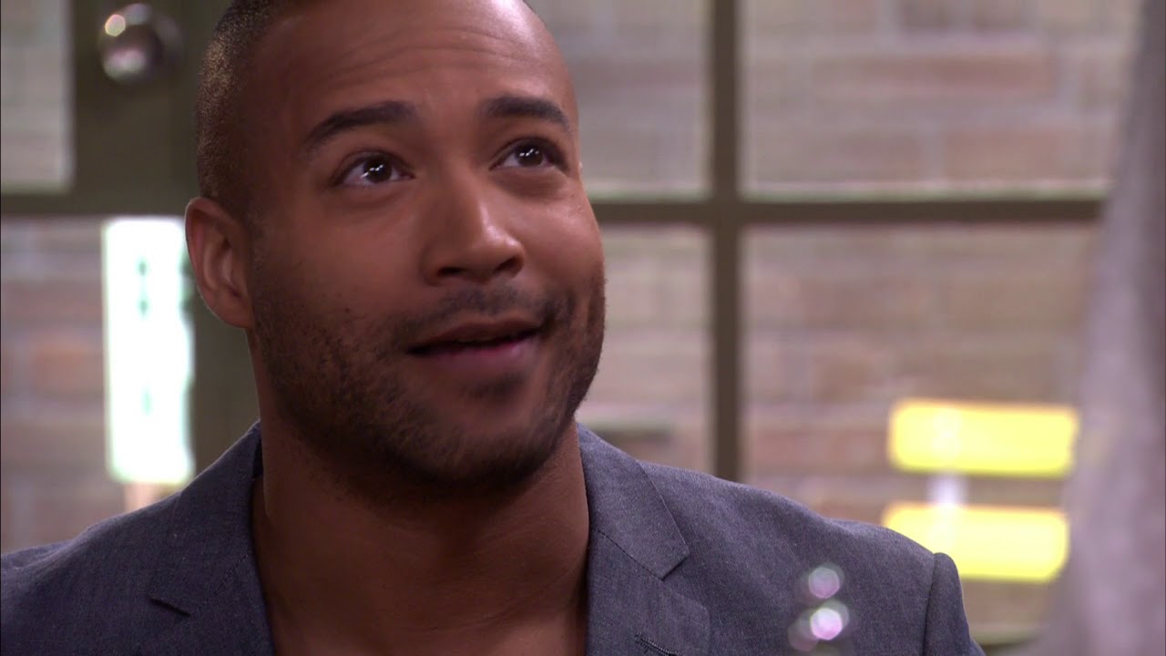 GTST - Bing vraagt Nina ten huwelijk (18-11-2015)