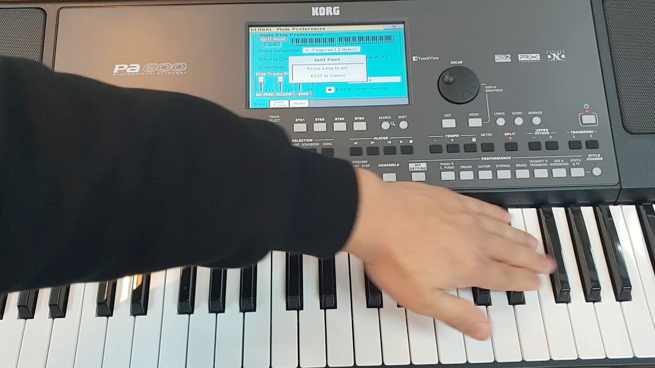 Korg pa series split & chord 스프릿 코드 변환방법 027437600정굉악기사 - YouTube