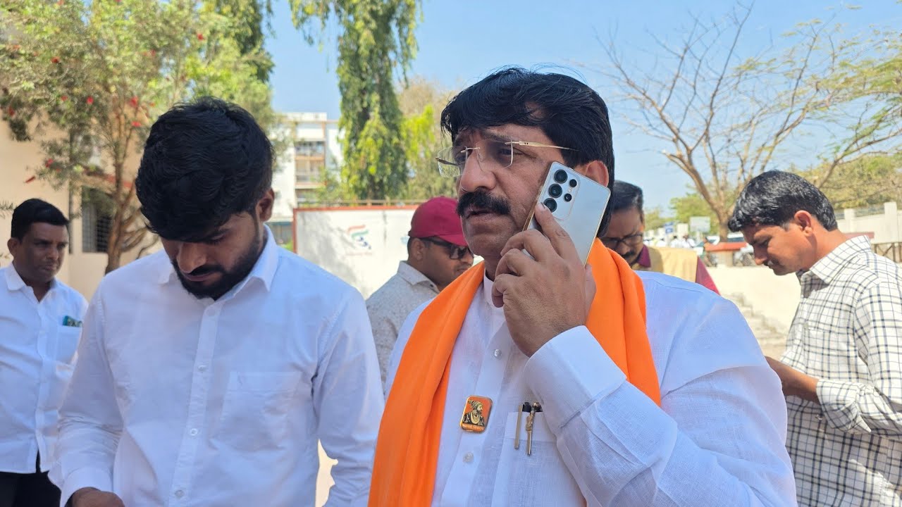 आ.शरद सोनवणे,पंचायत समिती सदस्य, प्रोटेक्शन मध्ये पंचायत समितीमध्ये दाखल, सभापती शिवसेनेचा होणार 