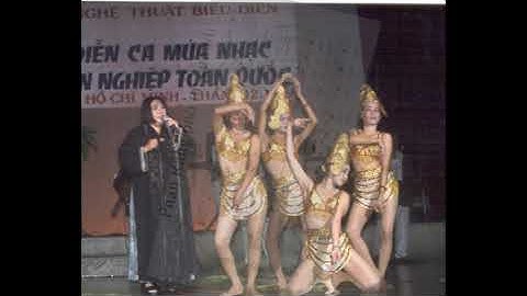 NSƯT Kim Hương - Phan Rang phố thị của tôi. Sáng tác Phan Quốc Anh, . Người hát ca khúc đầu tiên.