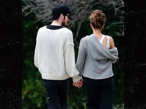 Kate Beckinsale Holding Hands with 22-Year-Old Musician Goody Grace