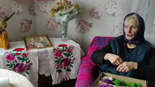картинка: Как живёт белорусская пенсионерка, что в деревне музей создавала. Life in a Belarusian village.