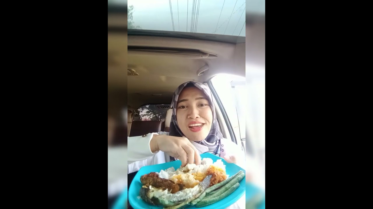 IKAN GABUS & BLUSU MENU MAKAN SIANG 