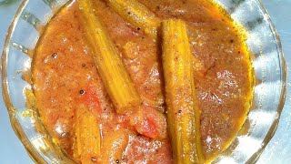 MurungaigaiKai Kara kuzhambu/Drumstick Curry in Tamil/Murungakkai Puli Kulambu(eng subtitles)