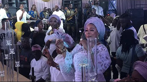 ACTRESS KEMI KOREDE VIBING HARD TO MALAIKA’S LIVE PERFORMANCE AT AN EVENT IN LAGOS