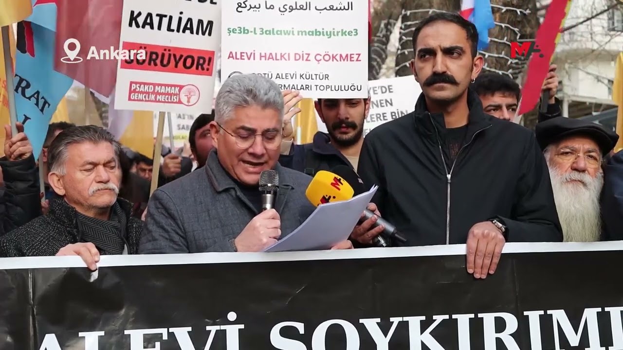 ALEVİ KATLİAMLARI PROTESTO EDİLDİ: SAVAŞA KARŞI BARIŞI SAVUNUYORUZ