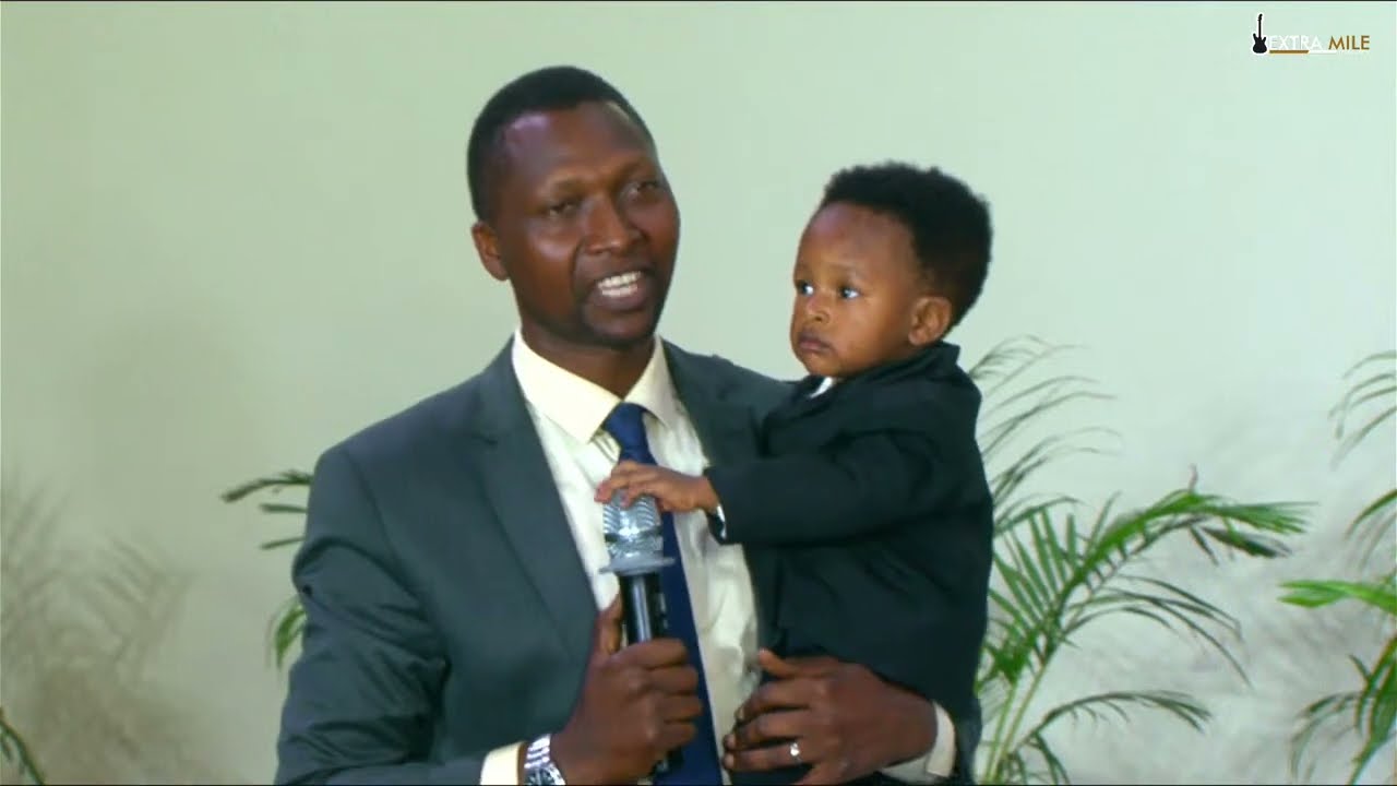 NYUMA Y'IMYAKA 8 NTAMWANA IMANA YABAHOJEJE AMARIRA FAMILY JIMY RUDASUMBWA