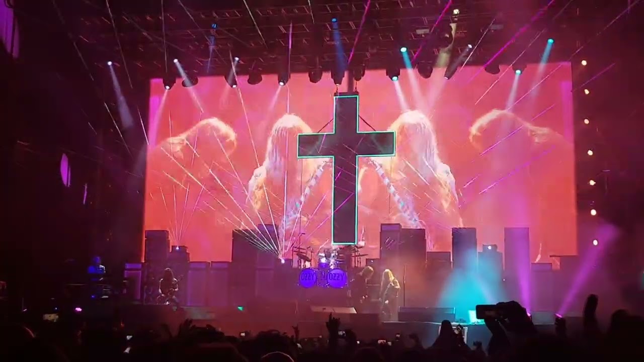 Mama I'm Coming Home, Oz. Os. Live in Argentina 2018, Obras Sanitarias Stadium.