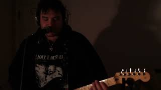Rew - You Cant Hate Me Anymore (live in my room)