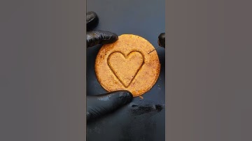 Squid game ASMR scraping sound of a needle carving "Sweet Heart" shape  #squidgame #squidgamenetflix