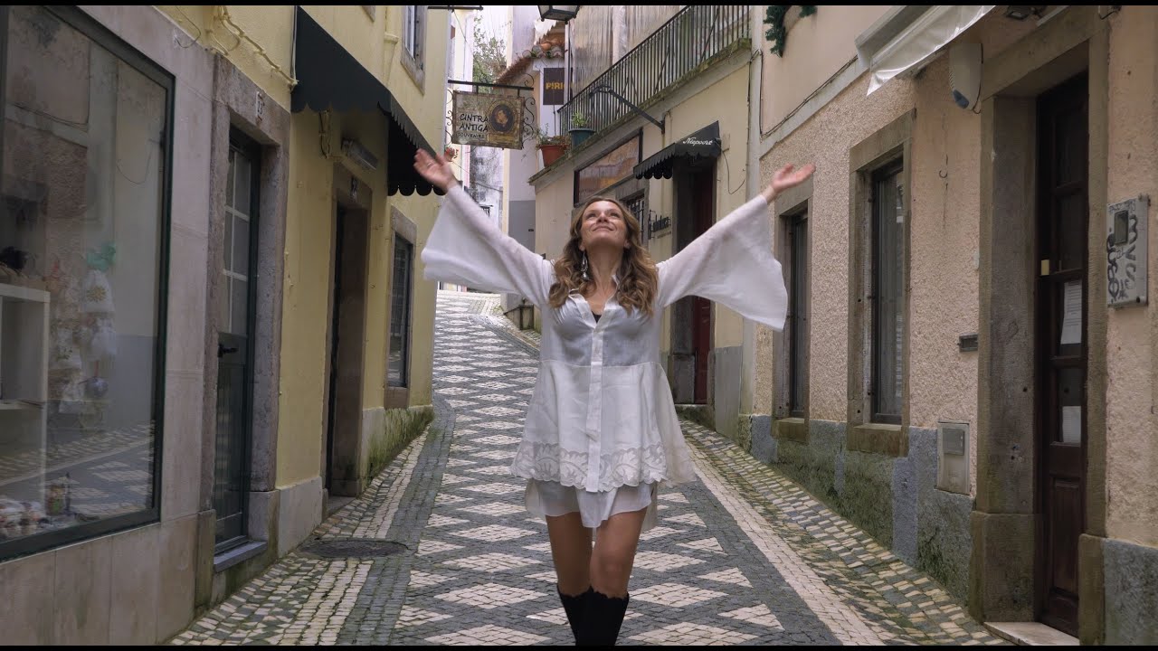 Sofia Hoffmann - Esperarei feat. John Beasley & Gaurav Mazumdar