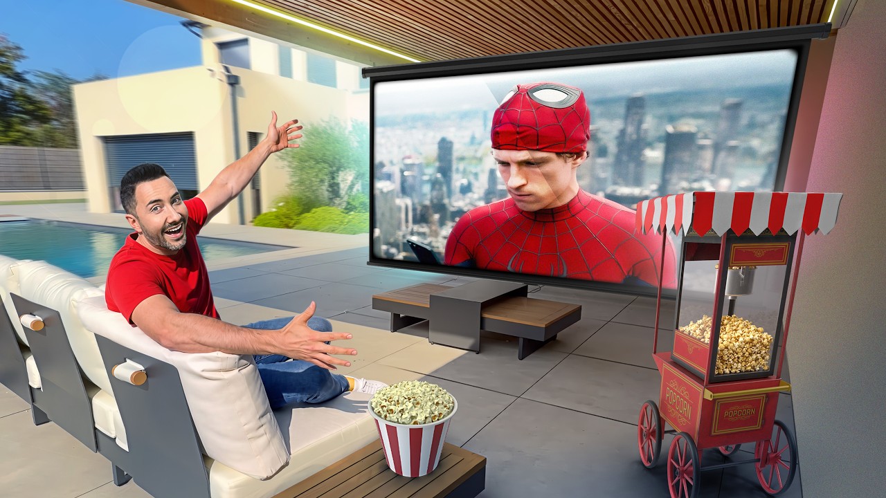 J'ai transformé le Jardin de ma Maison en Cinéma !