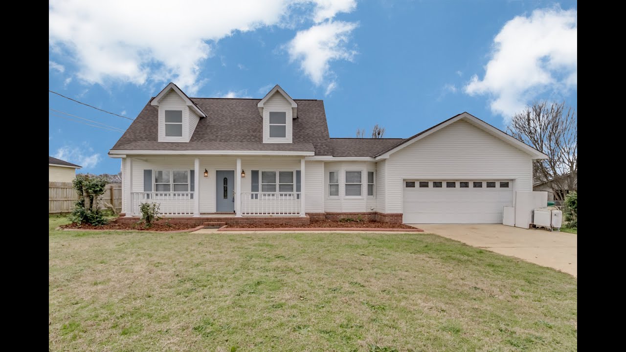 Homes for Sale in Tuscaloosa, 136641, 14304 Ashley Way, Dana Hartley