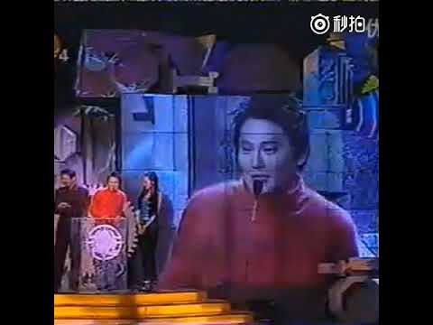 《1999榜中榜》张信哲领奖 & 演唱《回来》好可爱的熊🐻哲宝宝！