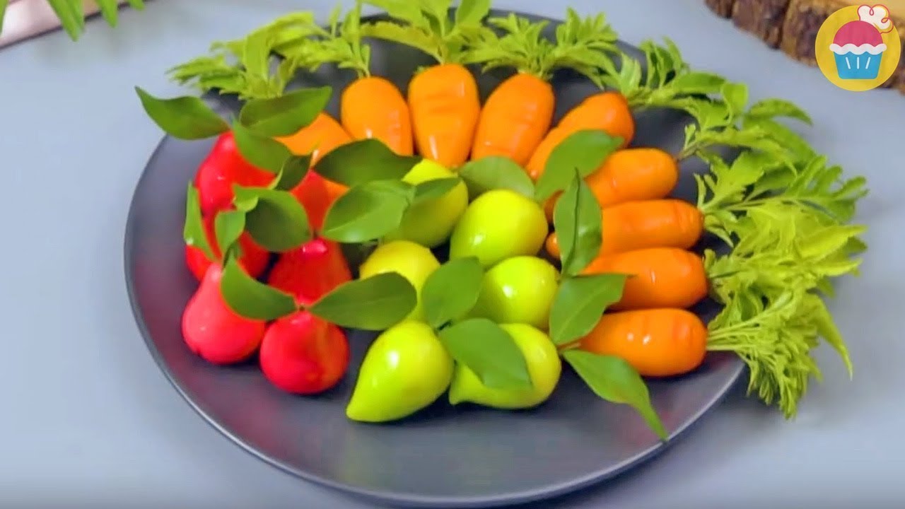 ลูกชุบ รูปผลไม้ แบบไทยๆ ทำง่ายสุดๆ ส่วนผสมเพียงไม่กี่อย่าง!