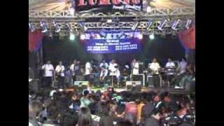 family's lumong wiwin ekawati - awan kelabu