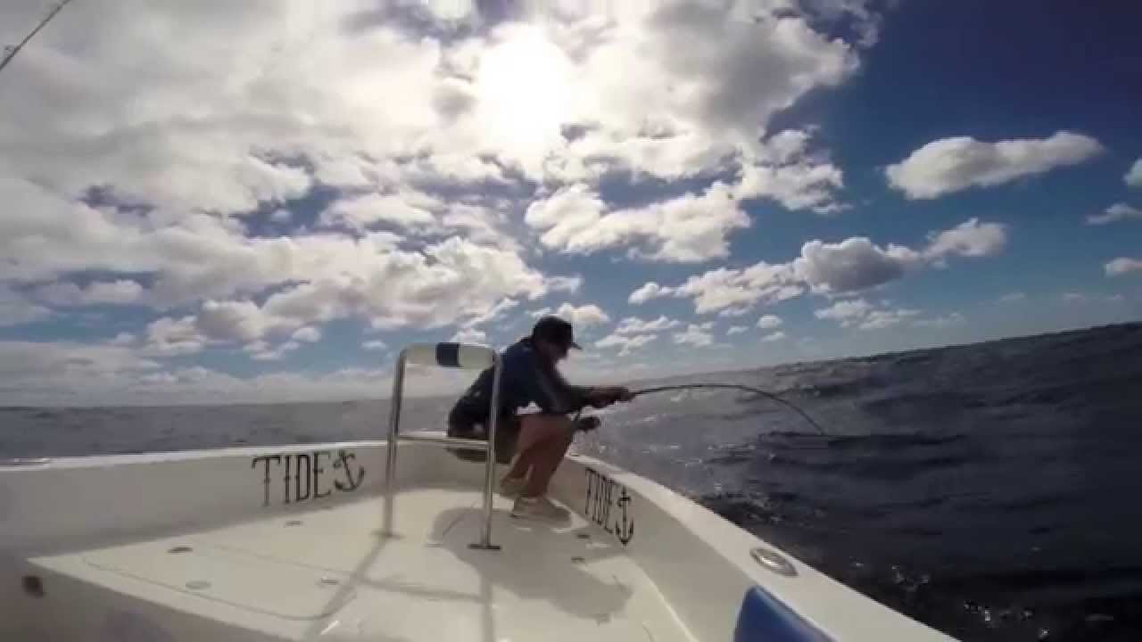 Break Sea Fraser Island