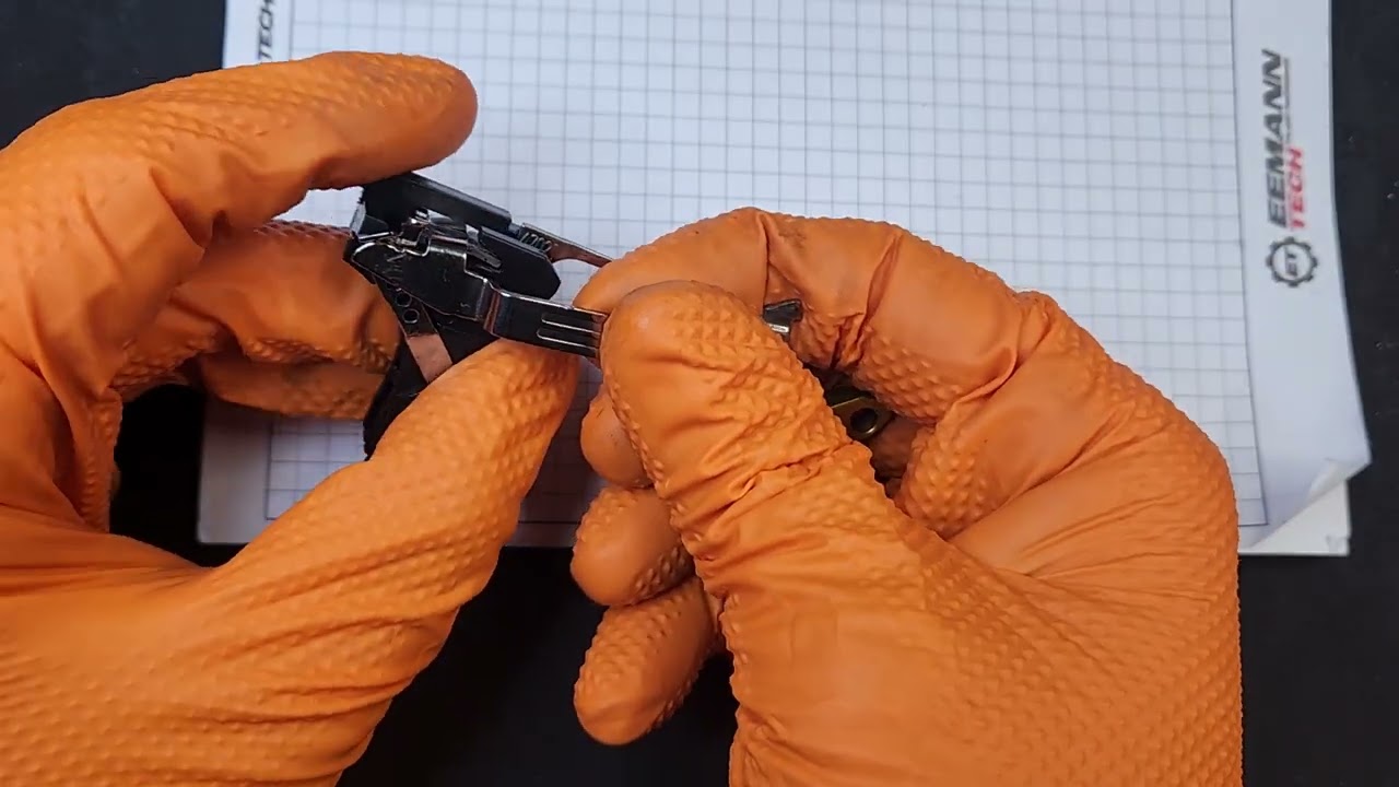 Kąt odchylenia przerywacza w Glocku