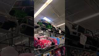 Big Car In Shop, Usa, Pennsylvania 2022