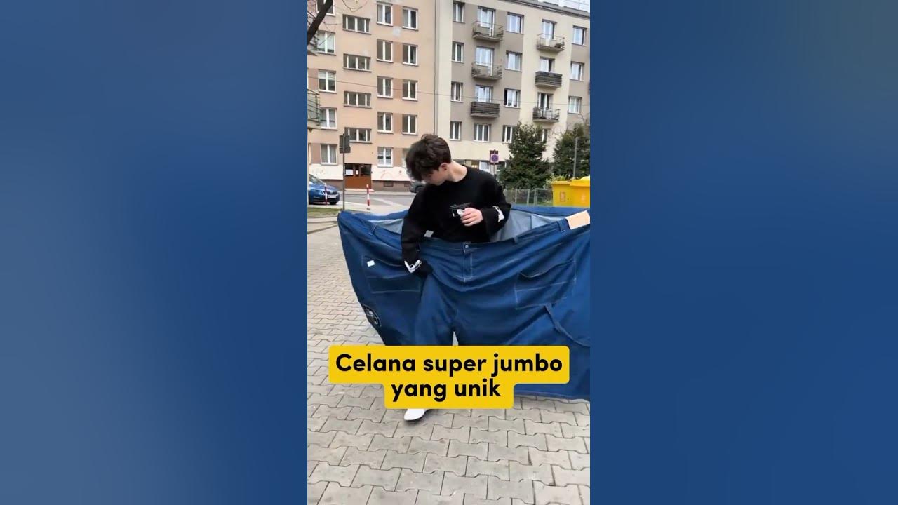 Ketika memakai celana besar yang unik #shorts #amazing #viral