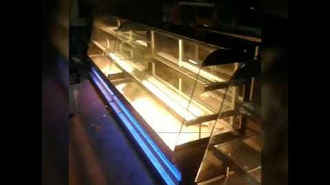 BAKERY DISPLAY COUNTER.GLARE ENGINEERING