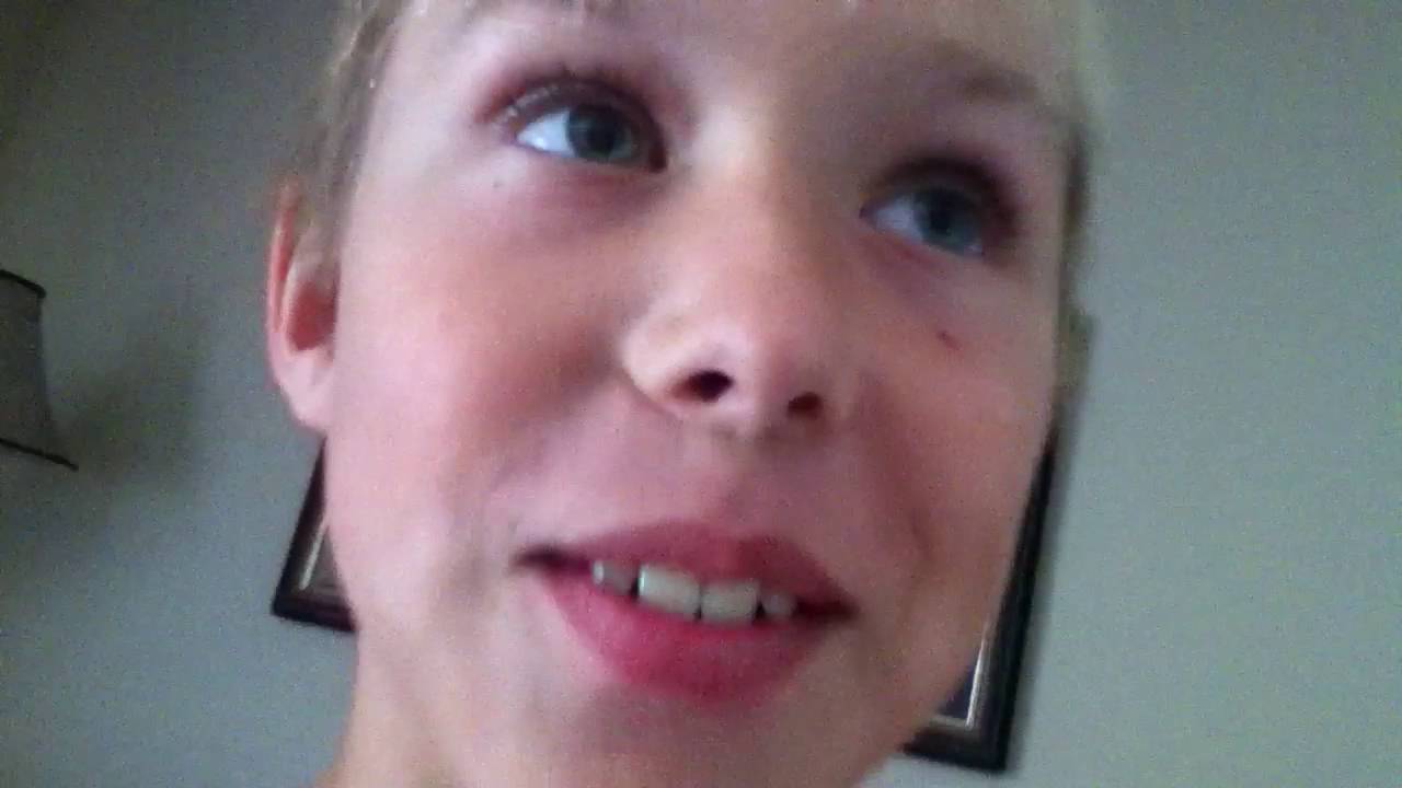 Pranking my mom FAILED - YouTube